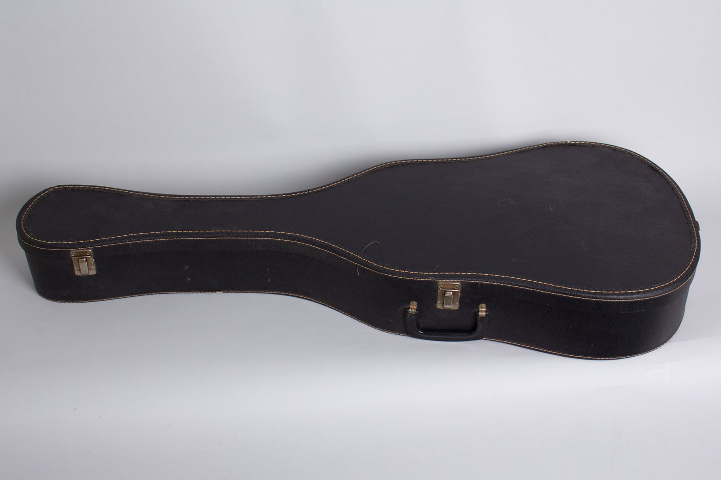 Harmony Silvertone Model 643 Flat Top Acoustic Guitar (1968)