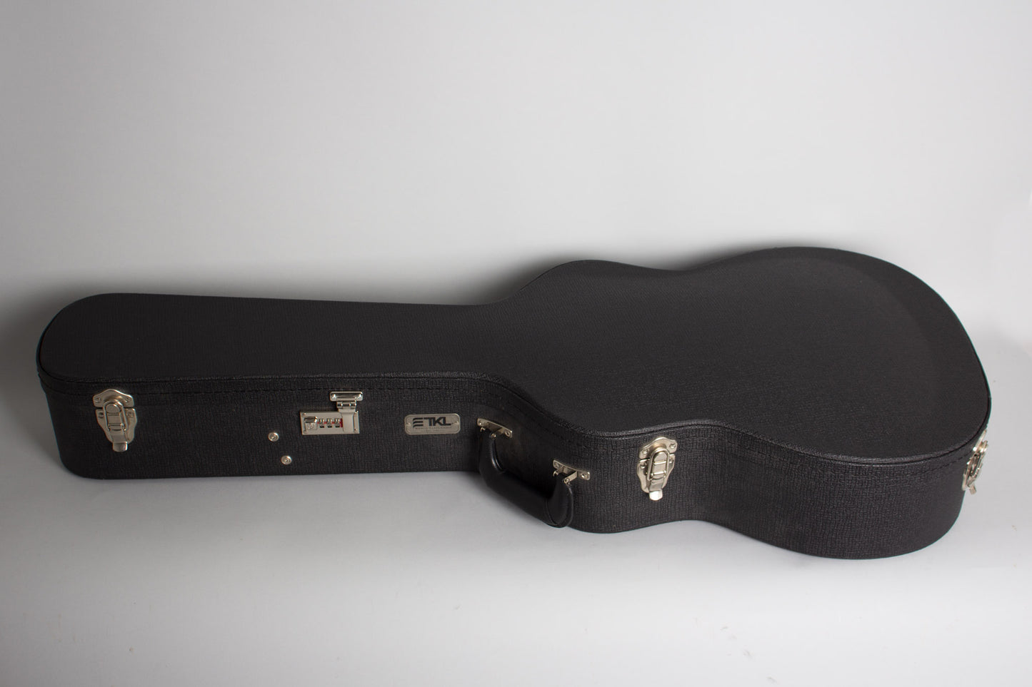 C. F. Martin 000-28 Flat Top Acoustic Guitar (1942)
