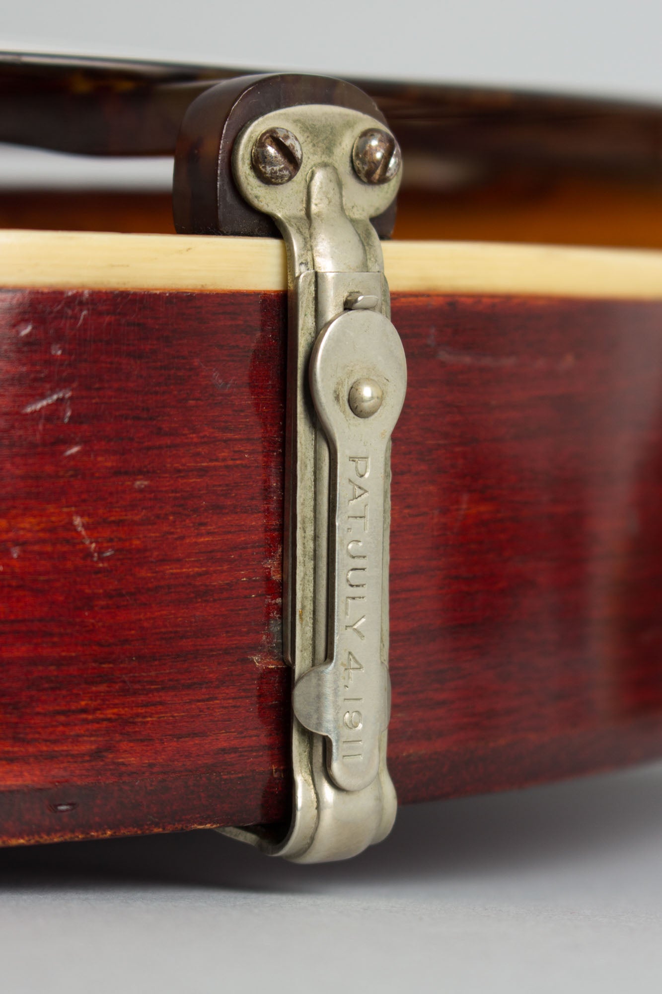 Gibson Style A-1 Carved Top Mandolin (1916)