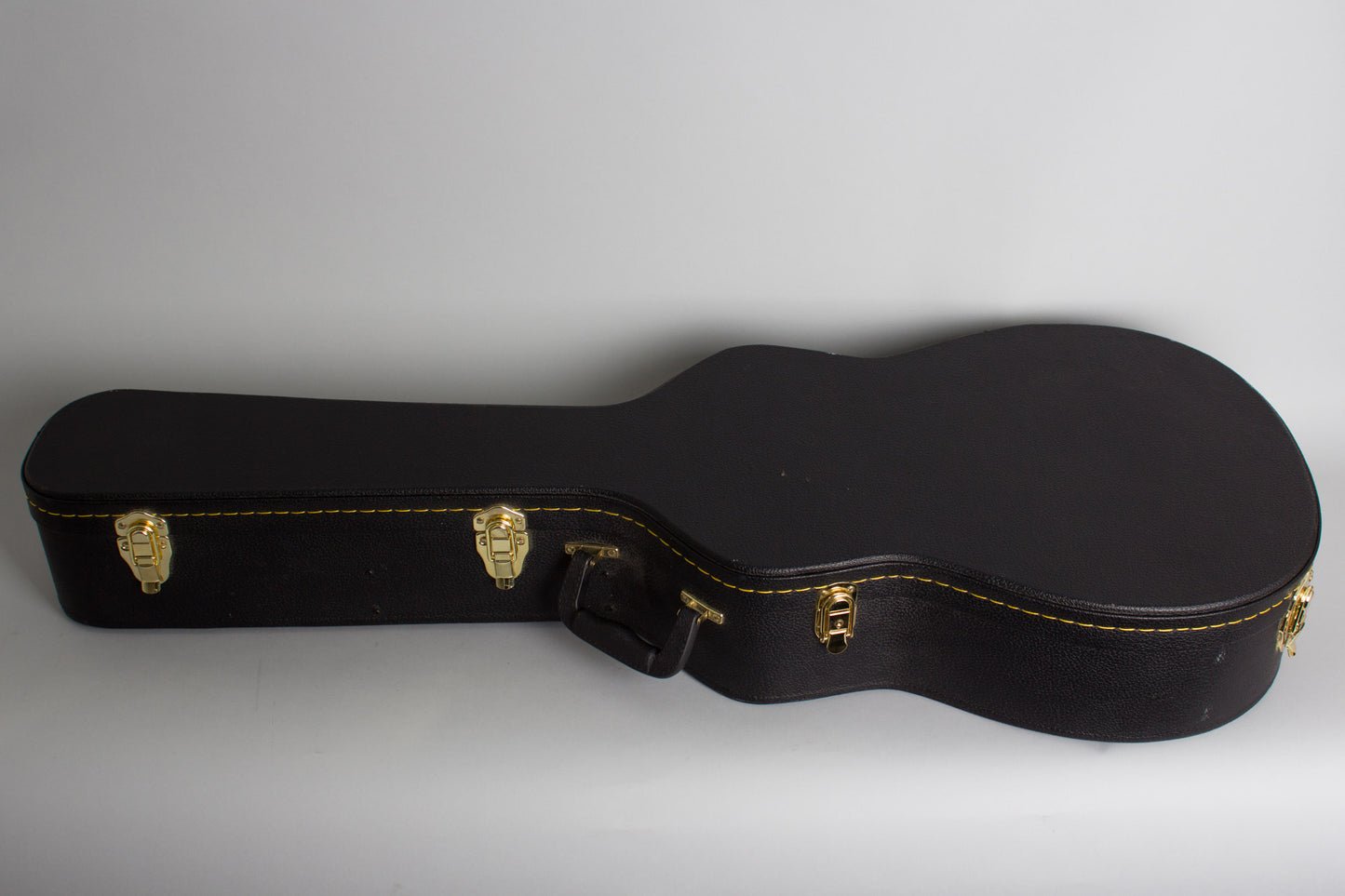 C. F. Martin 0-18 Flat Top Acoustic Guitar (1926)