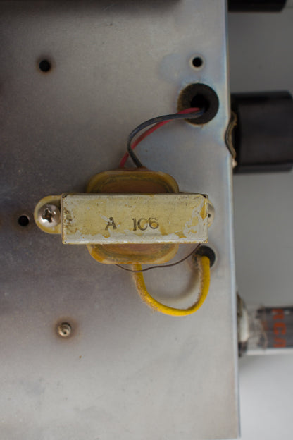 Fender Champ 5F1 Tube Amplifier (1958)