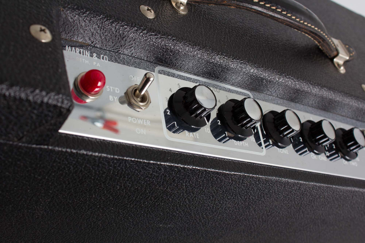 DeArmond Martin Model 112T Tube Amplifier (1961)