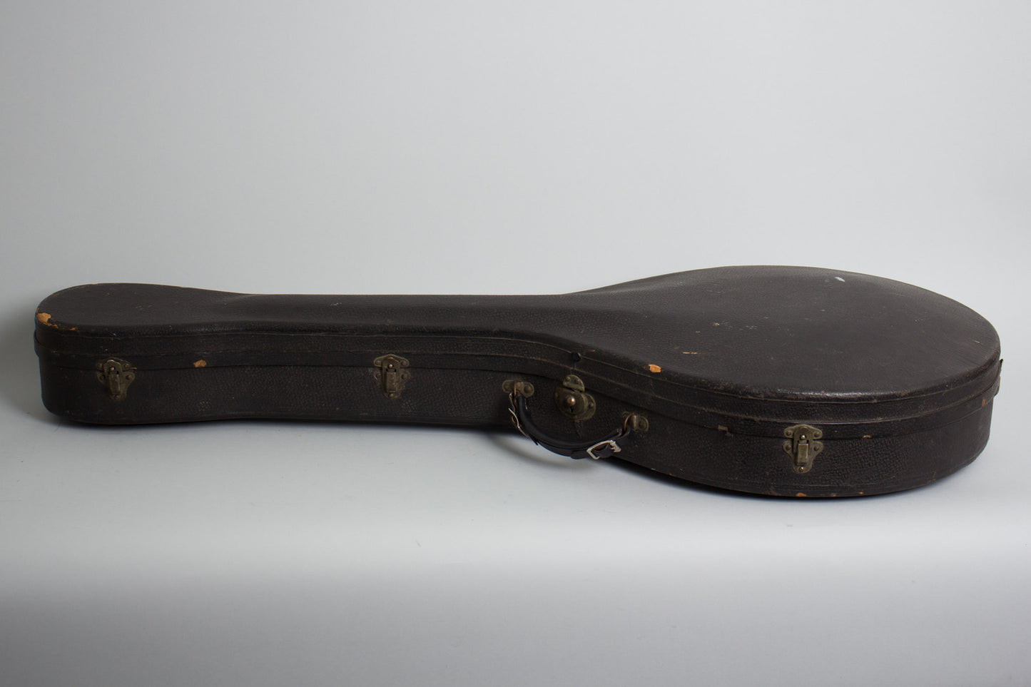 Gibson K-1 Carved Top Mandocello (1918)