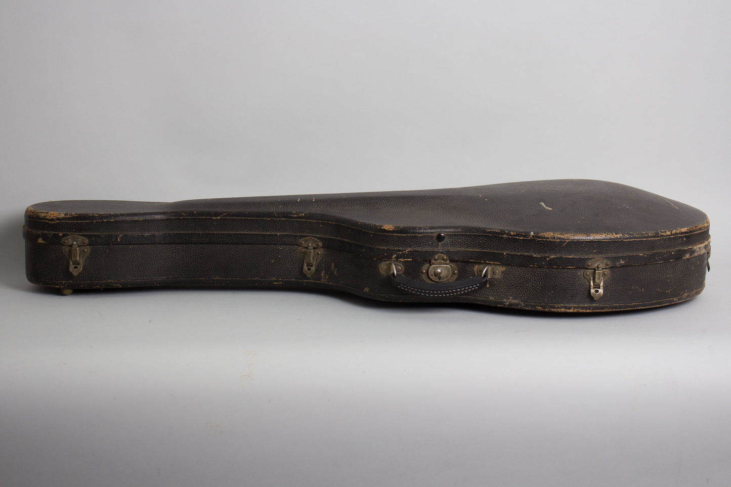 Gibson K-4 Carved Top Mandocello (1916)