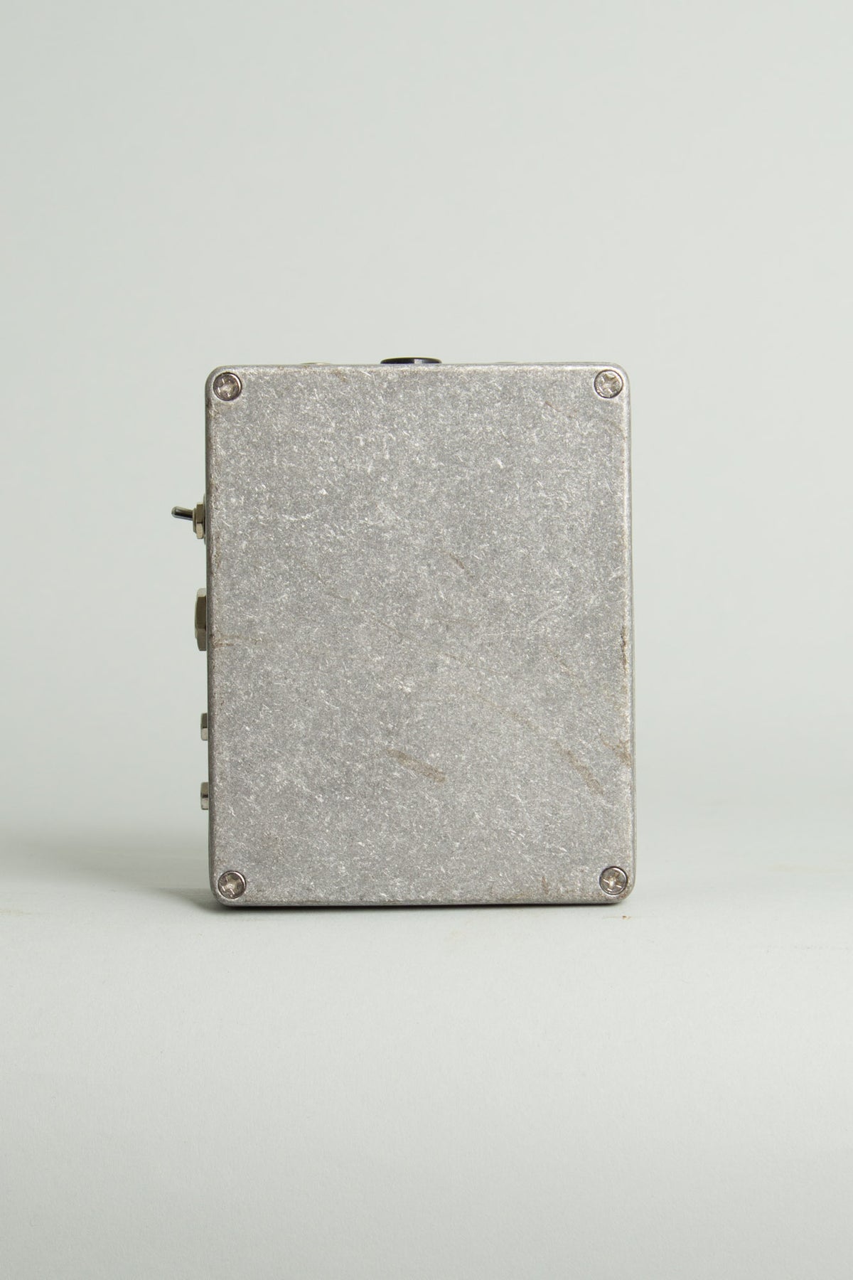 R2R Electric Wah-Wah Pedal Effect (2020s)