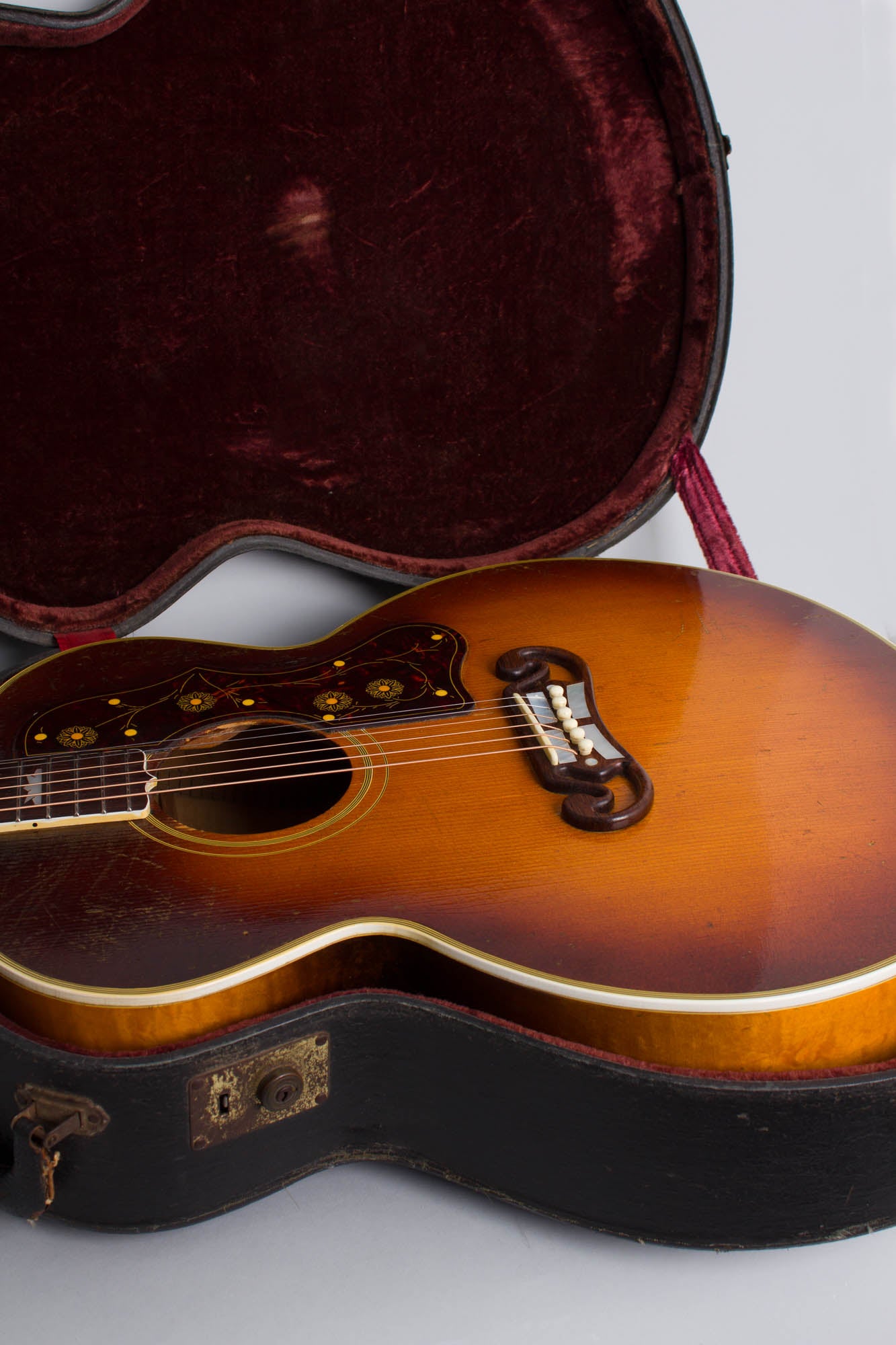Gibson SJ-200 Flat Top Acoustic Guitar (1949)
