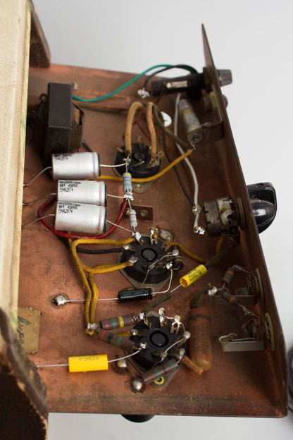 Fender Champion Model 600 Tube Amplifier (1951)