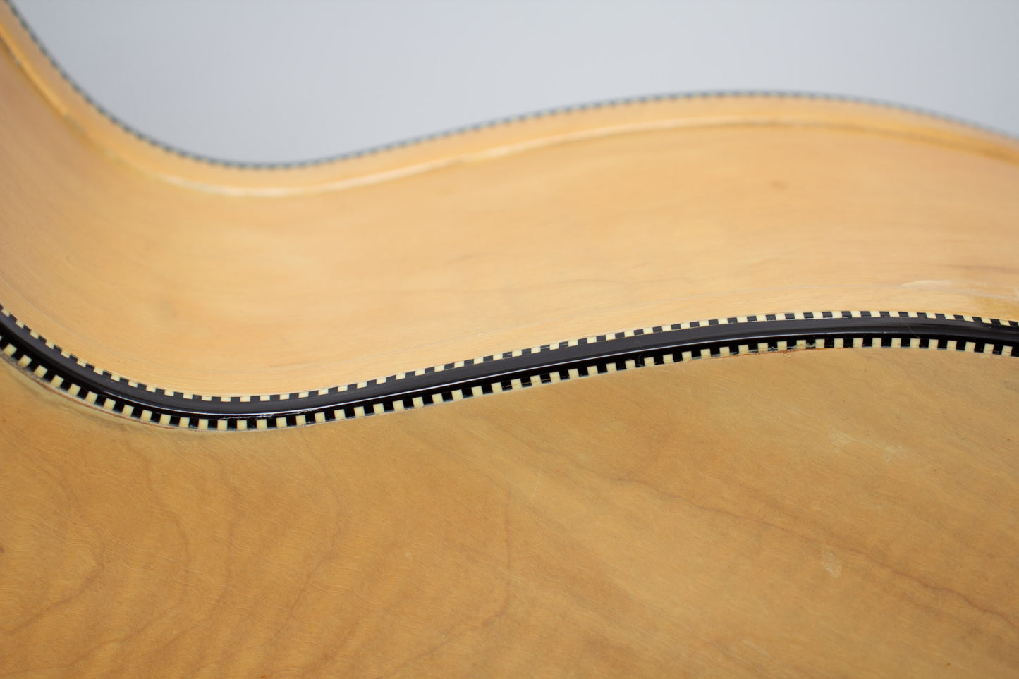 Regal Custom Super Coliseum Arch Top Acoustic Guitar (1939)