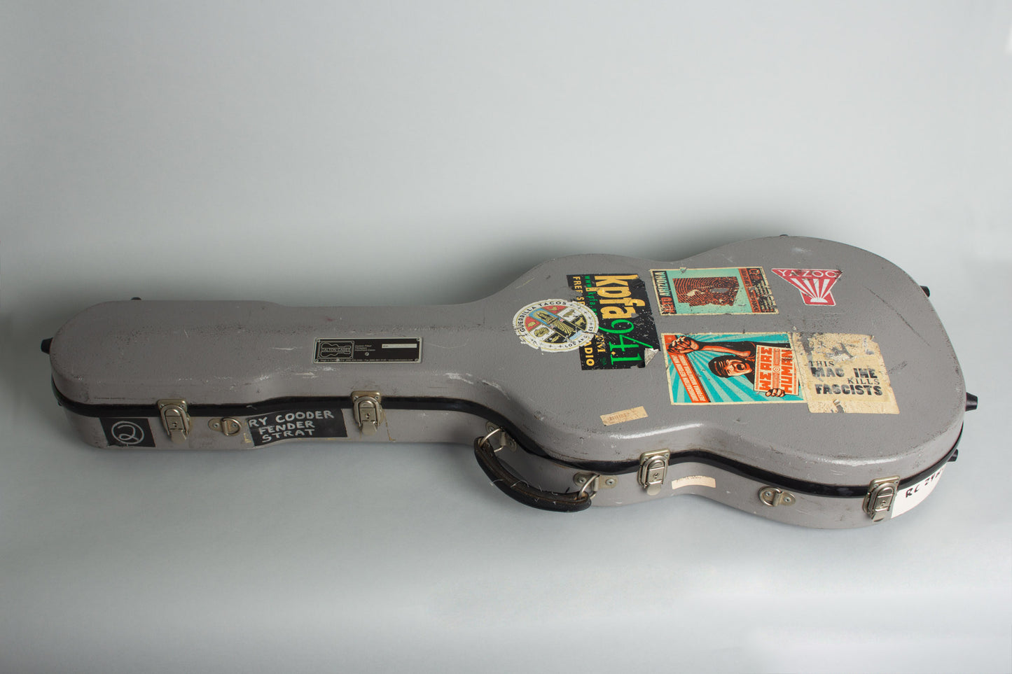 Fender Stratocaster owned and played by Ry Cooder Solid Body Electric Guitar (1967)