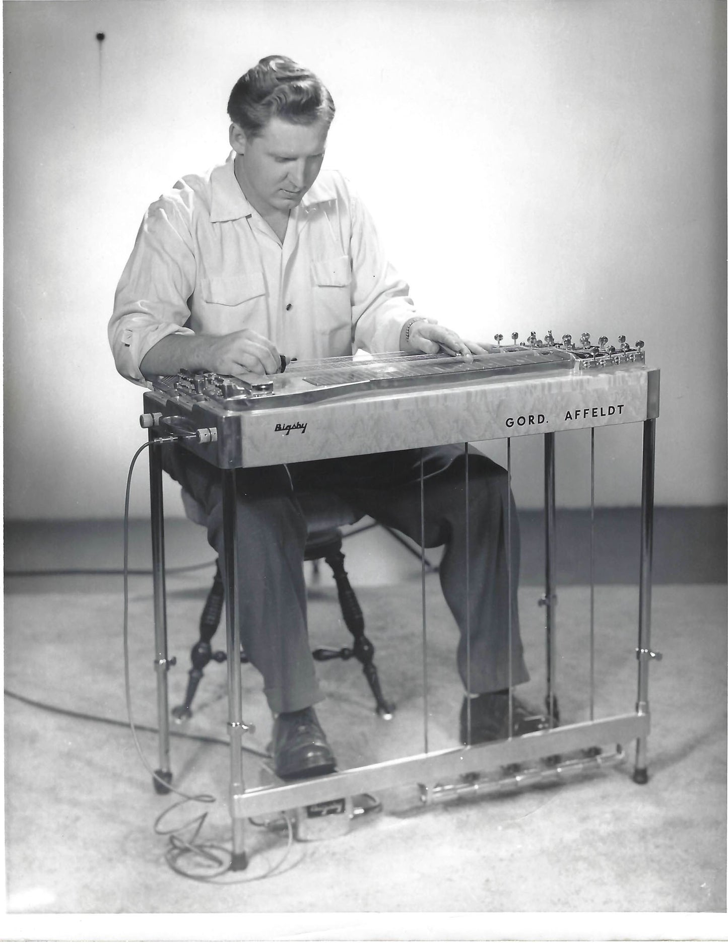 Bigsby T-8 Pedal Steel Electric Guitar (1958)
