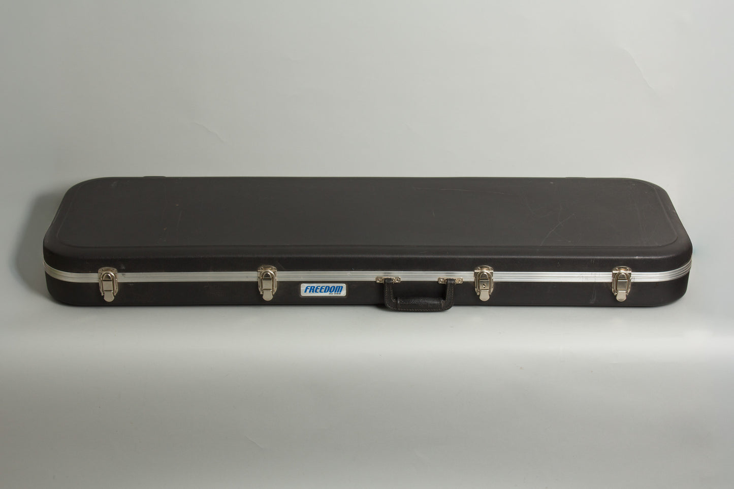 Wandre Etrurian II Solid Body Electric Bass Guitar (1965)