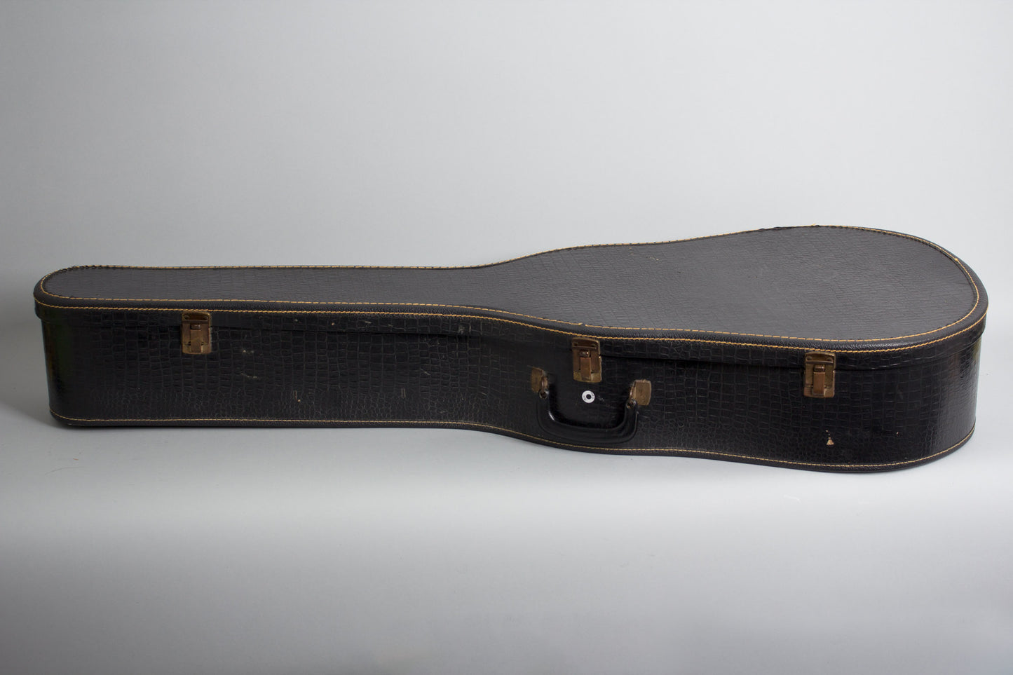 Oahu Deluxe Jumbo Style 68 Flat Top Acoustic Guitar (1934)