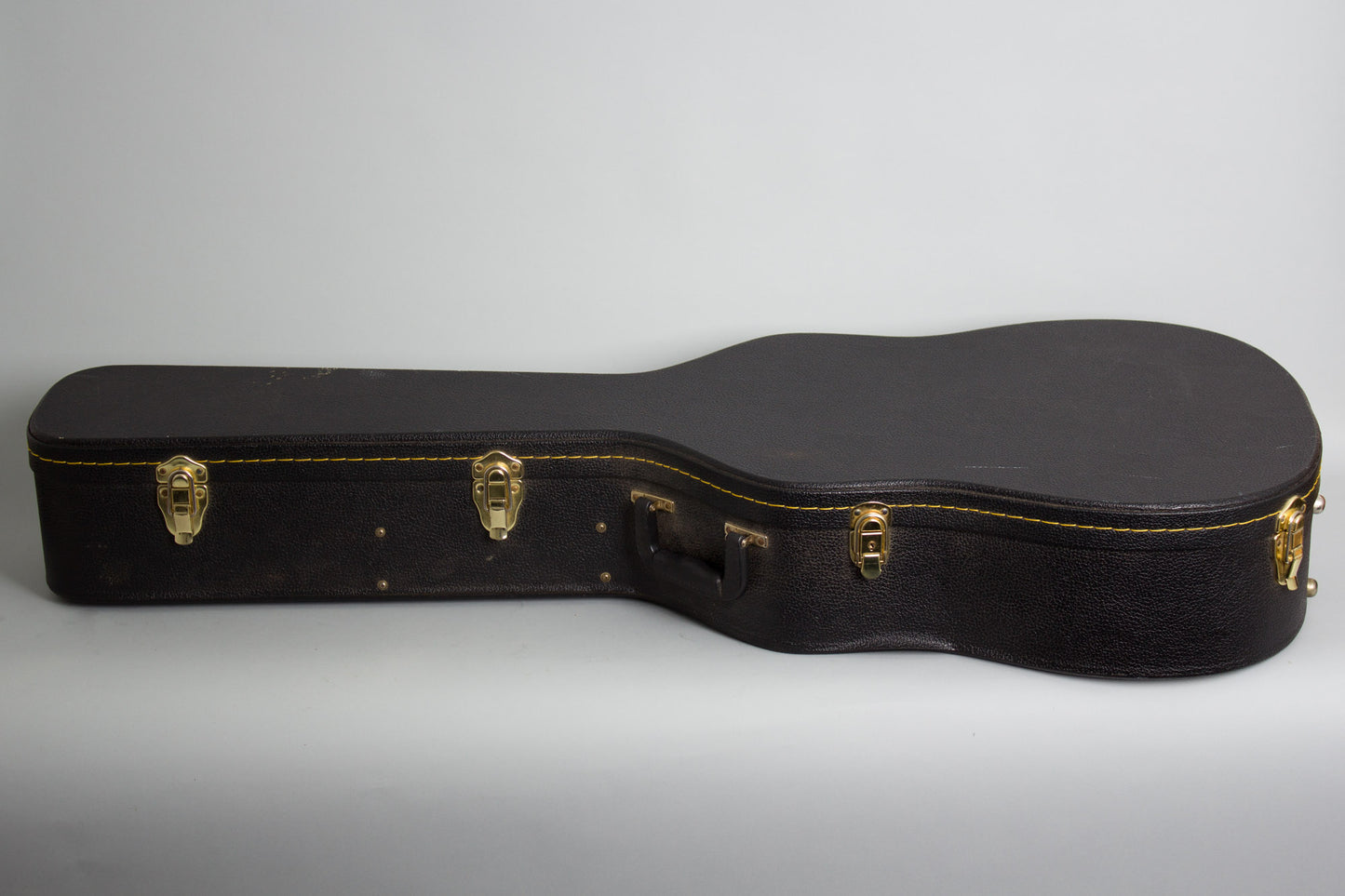 Vega Profundo Flat Top Acoustic Guitar (1940s)
