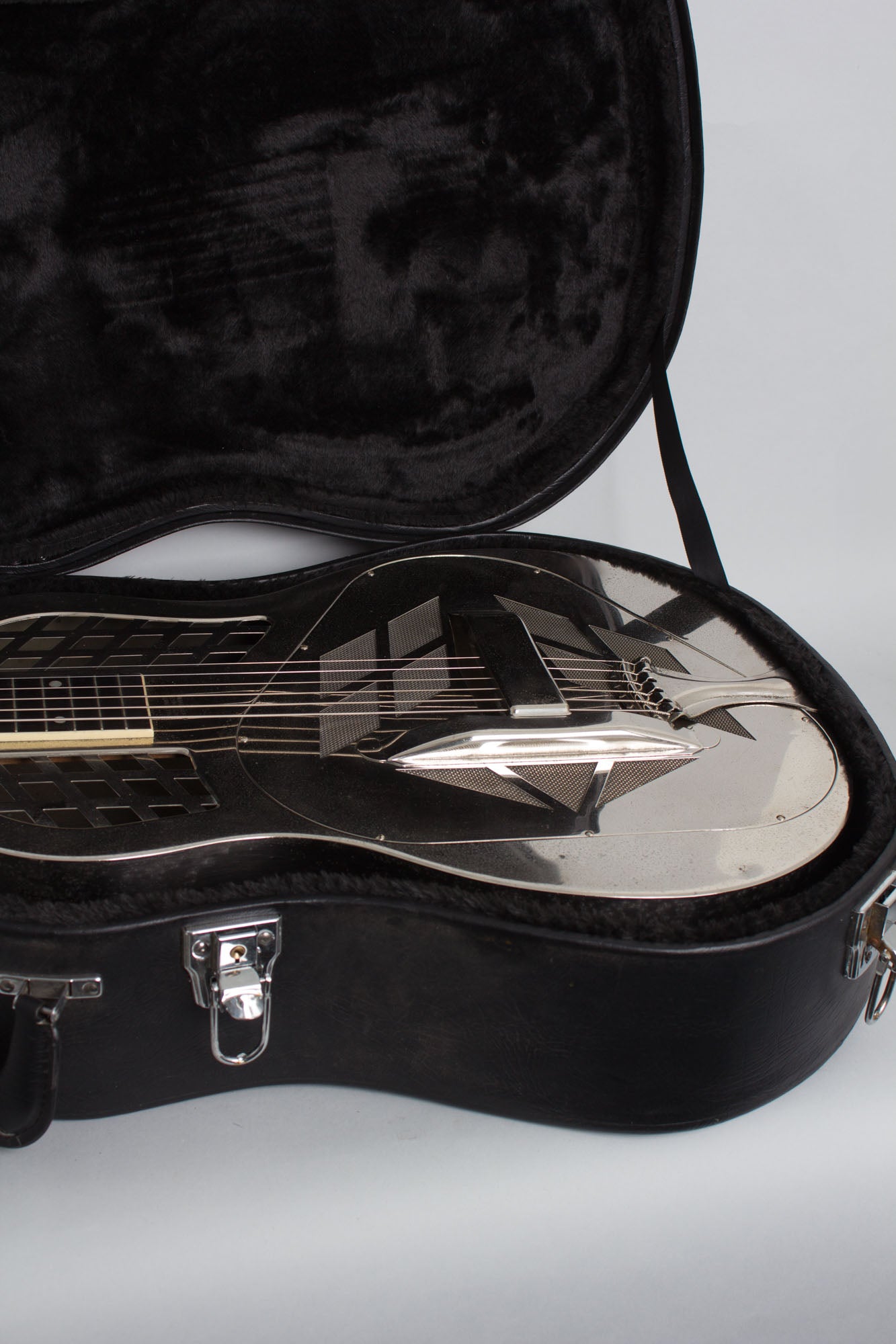 National Style 1 Tricone Squareneck Resophonic Guitar (1930)