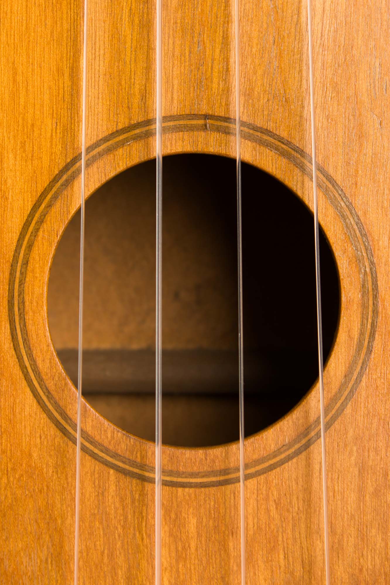 Favilla Teardrop Soprano Ukulele (1930s)