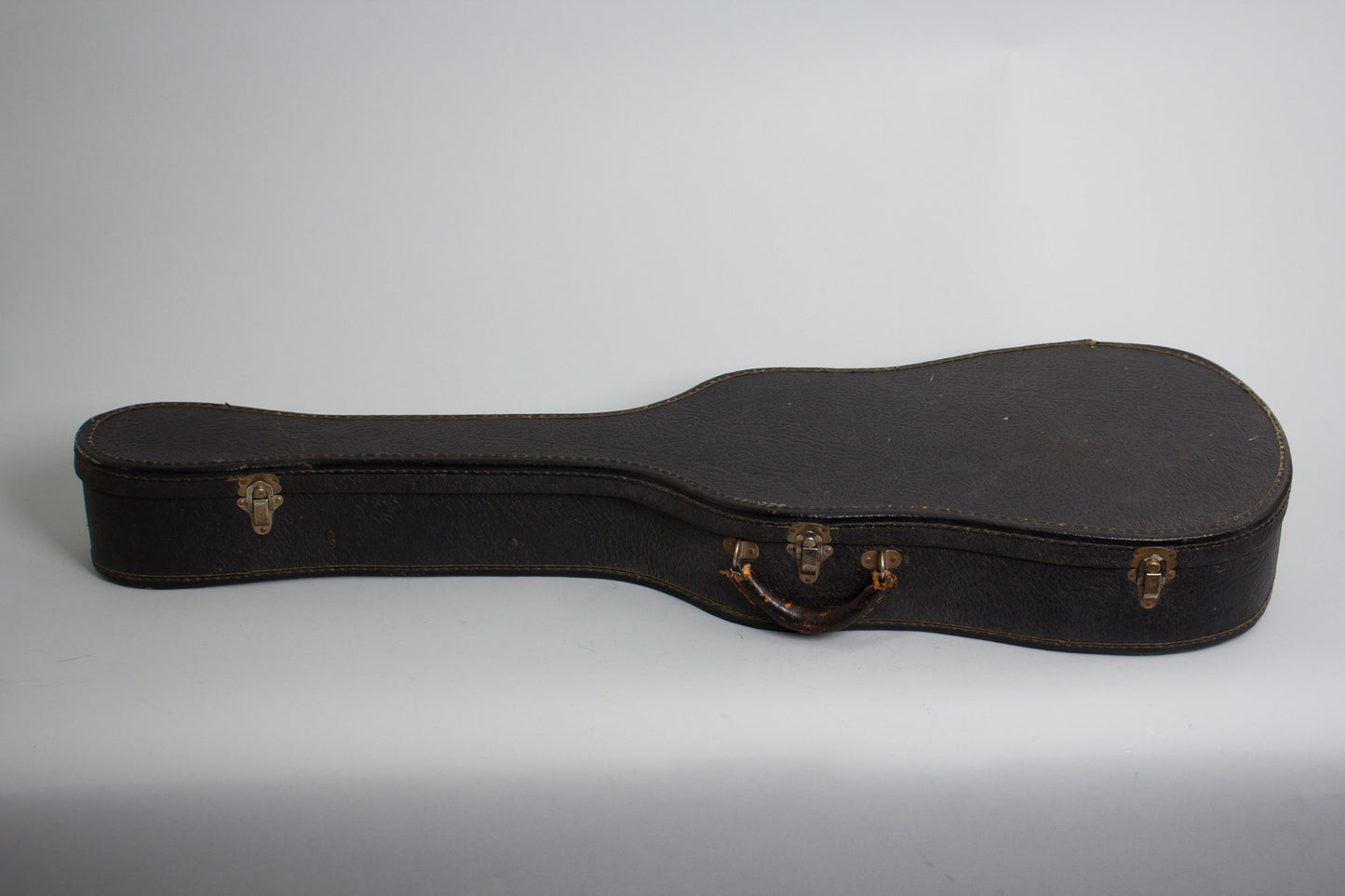 Washburn Model 5237 Aristocrat Flat Top Acoustic Guitar (1930)