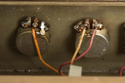 DeArmond R15T Tube Amplifier (1960)