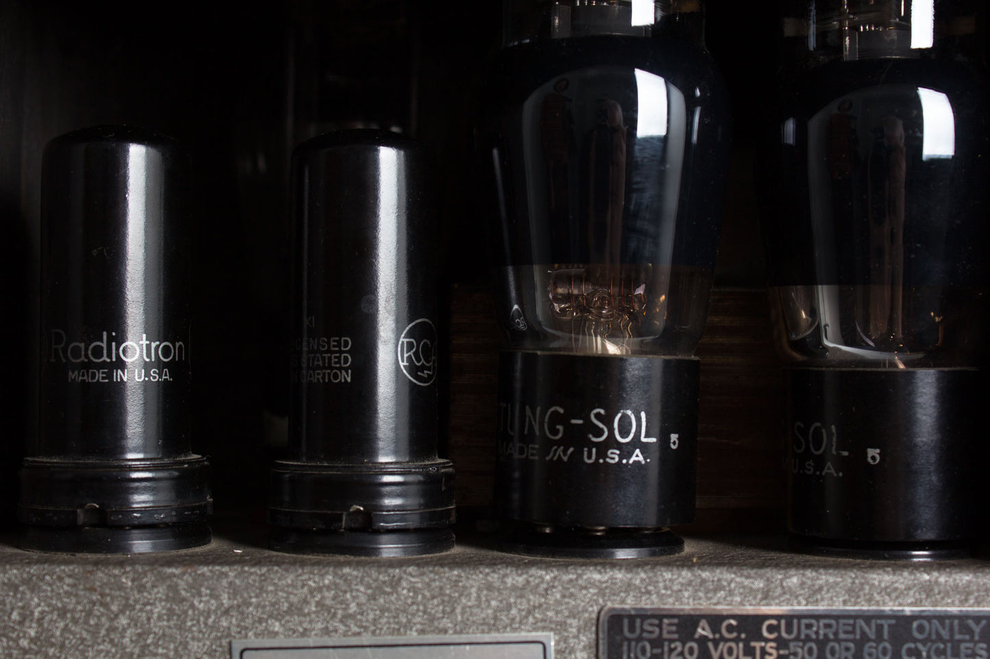 National-Dobro Model C Tube Amplifier (1938)
