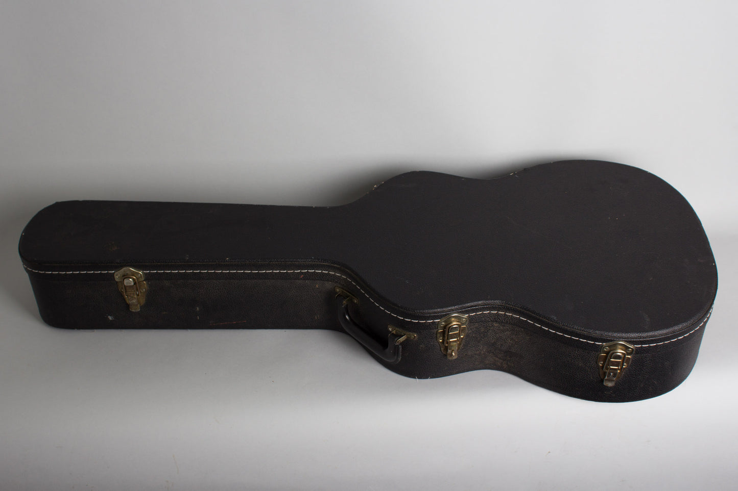 C. F. Martin 000-18 Flat Top Acoustic Guitar (1945)