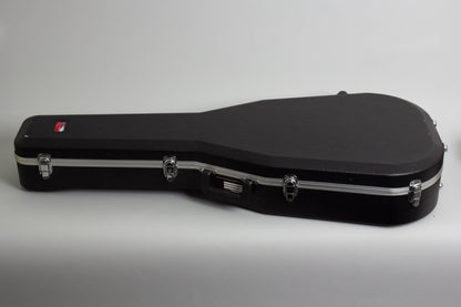Gibson LG-3 Flat Top Acoustic Guitar (1942)