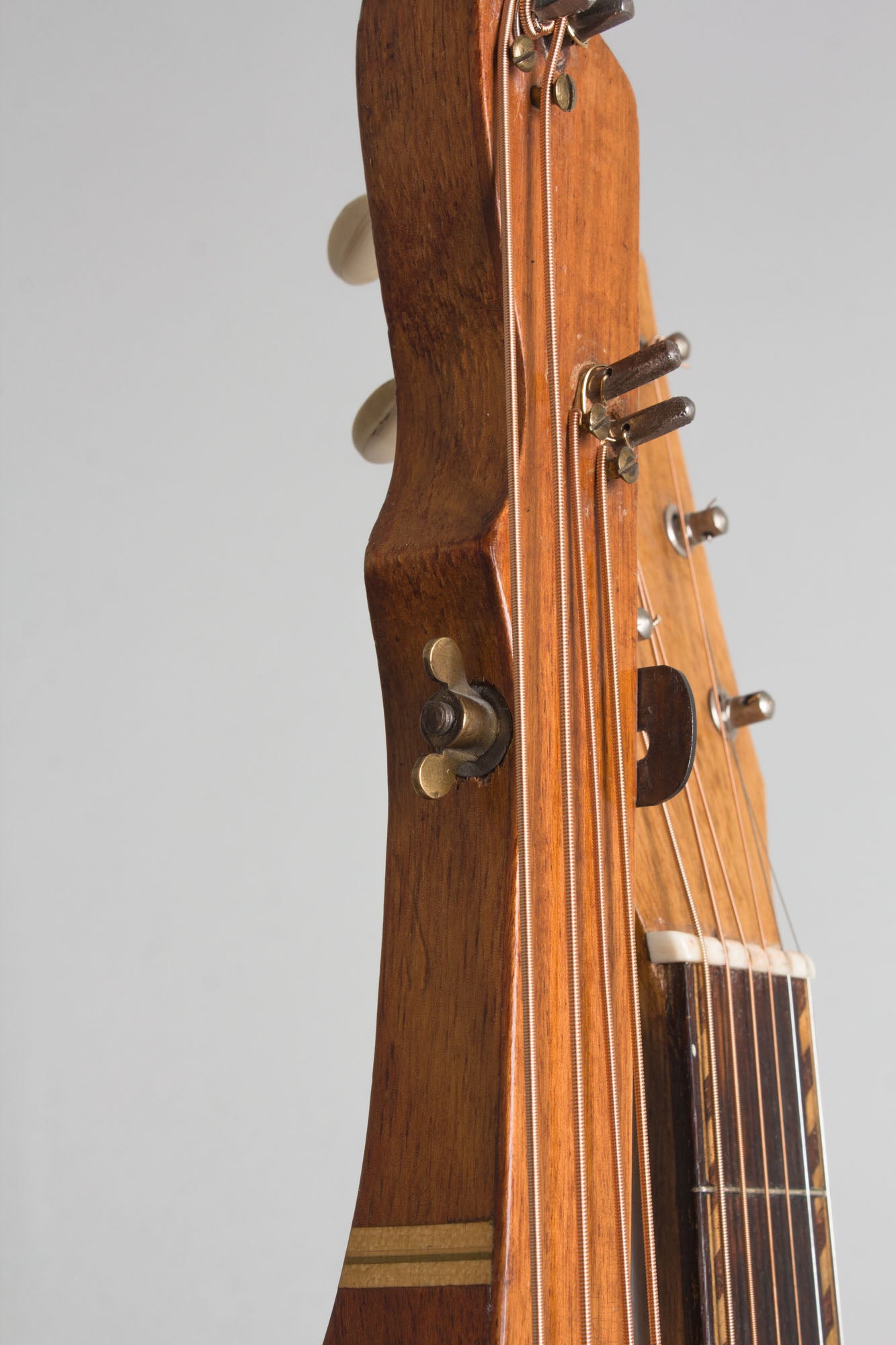 Knutsen 10 String Harp Guitar (1915)