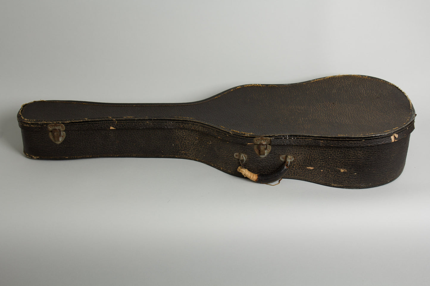 Regal Serenader Concert Size Flat Top Acoustic Guitar (1928)