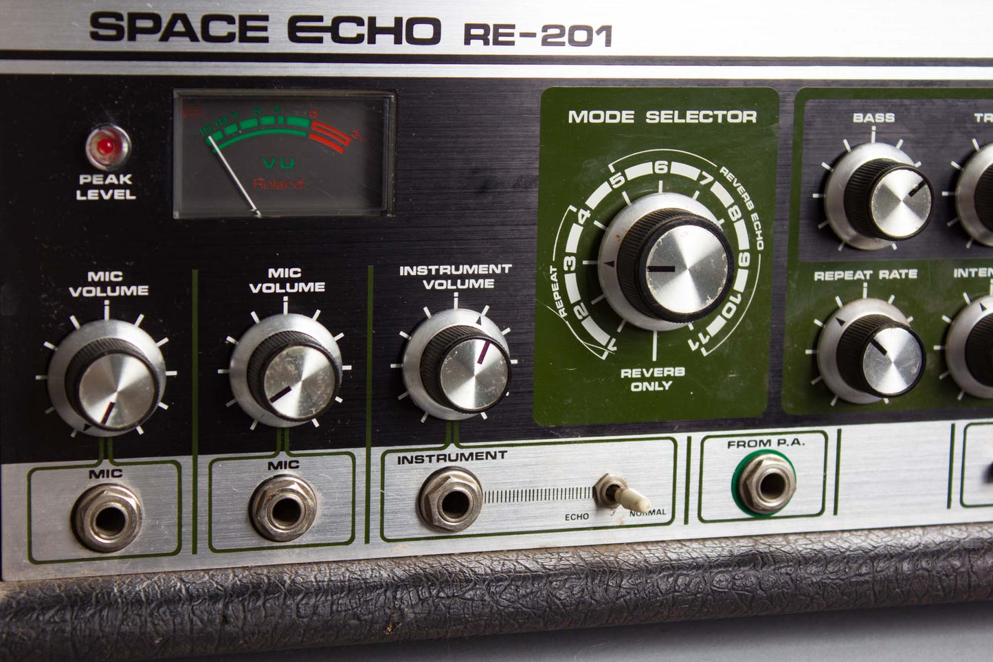 Roland Space Echo RE-201 Echo Effect (1970s)