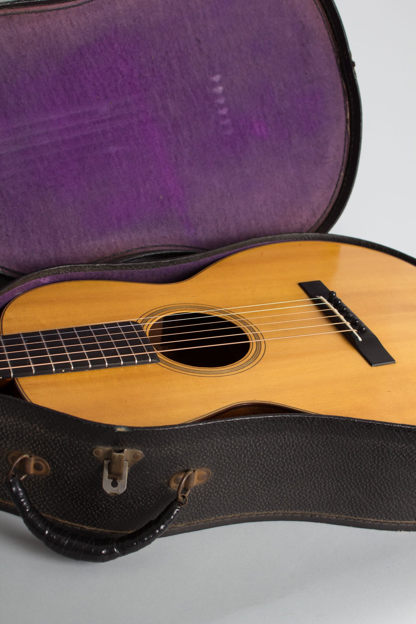 C. F. Martin 0-18 Flat Top Acoustic Guitar (1929)