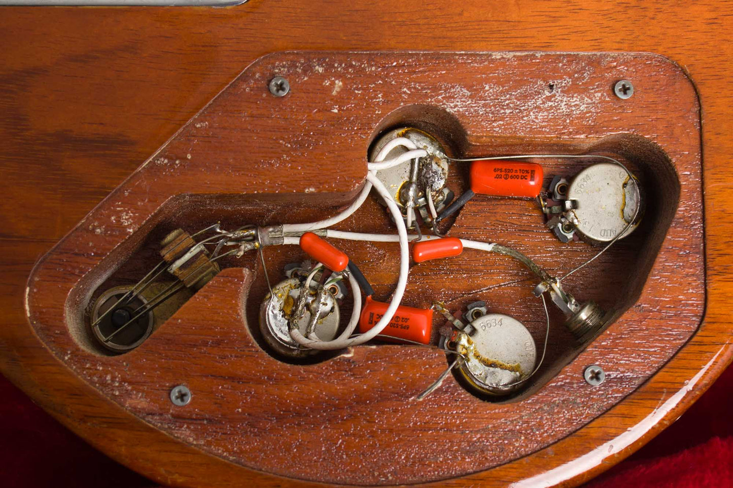 Travis Bean TB-1000A, from the Wilco Loft Collection Solid Body Electric Guitar (1975)