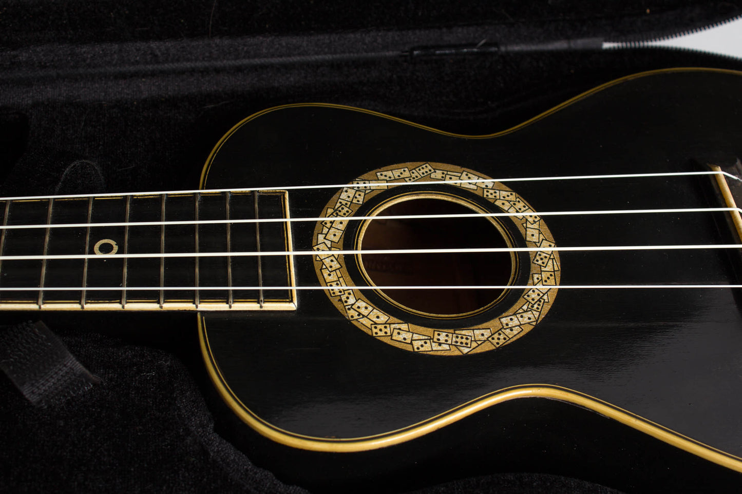 J. R. Stewart Company Le Domino Soprano Ukulele (1926)