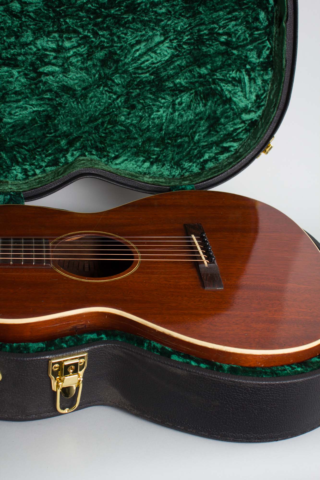 Gibson L-0 Flat Top Acoustic Guitar (1930)