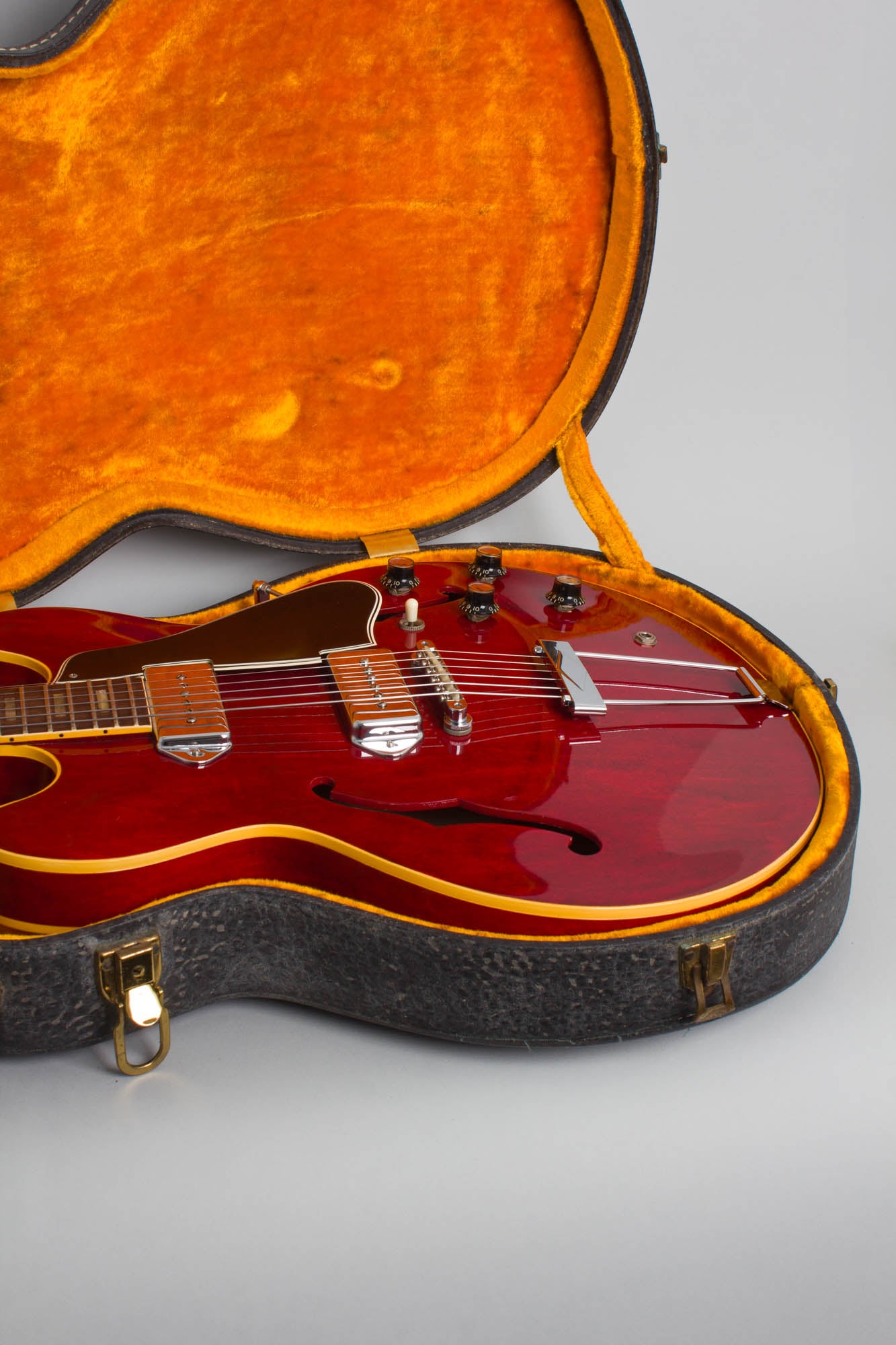 Gibson ES-330TDC Thinline Hollow Body Electric Guitar (1966)