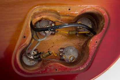 Gibson Les Paul Deluxe Solid Body Electric Guitar (1974)