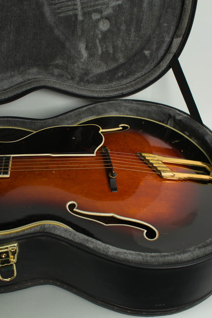 Favilla Deluxe Arch Top Acoustic Guitar (1939)