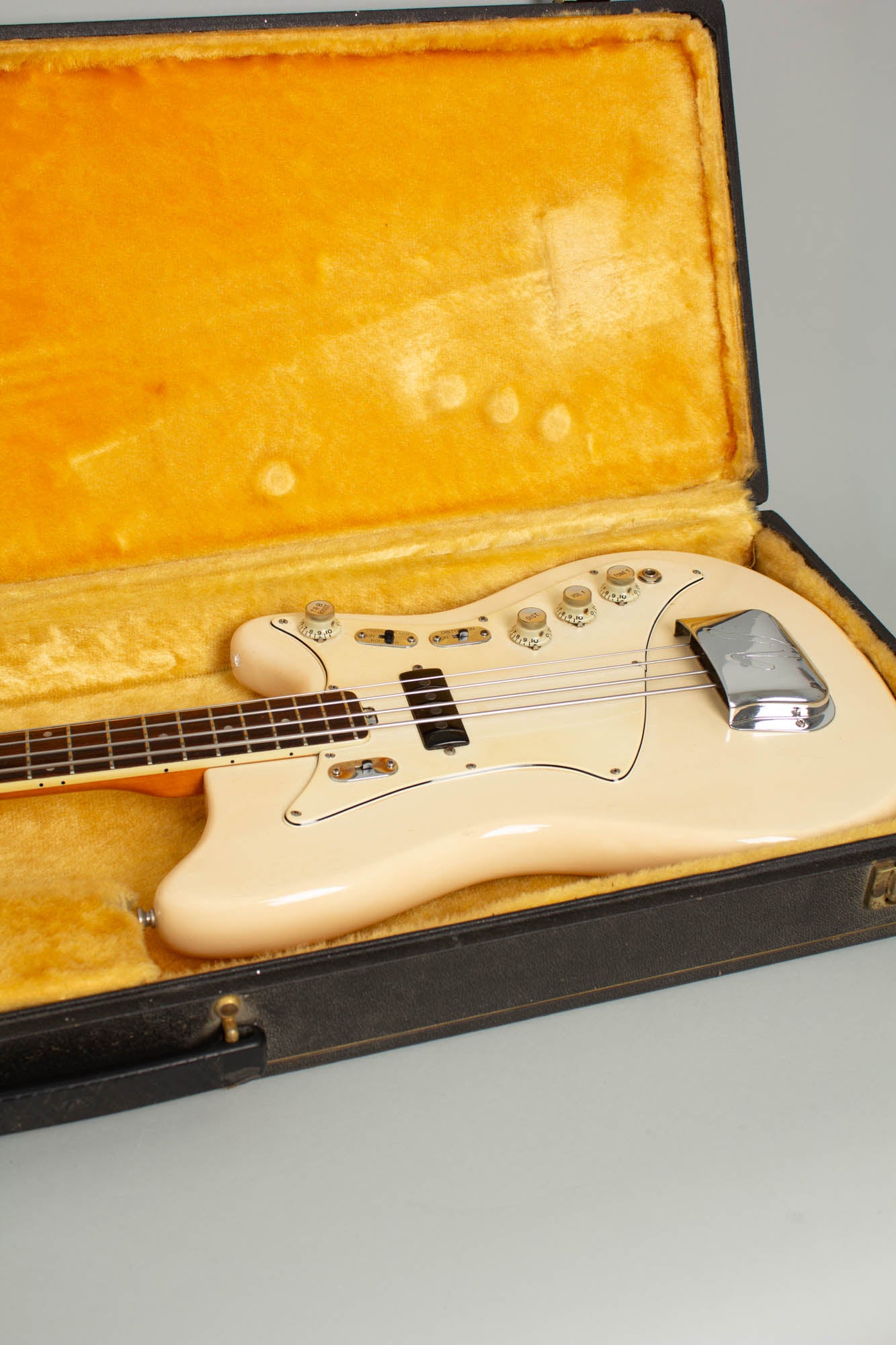 Vox Hawk IV Solid Body Electric Bass Guitar (1967)