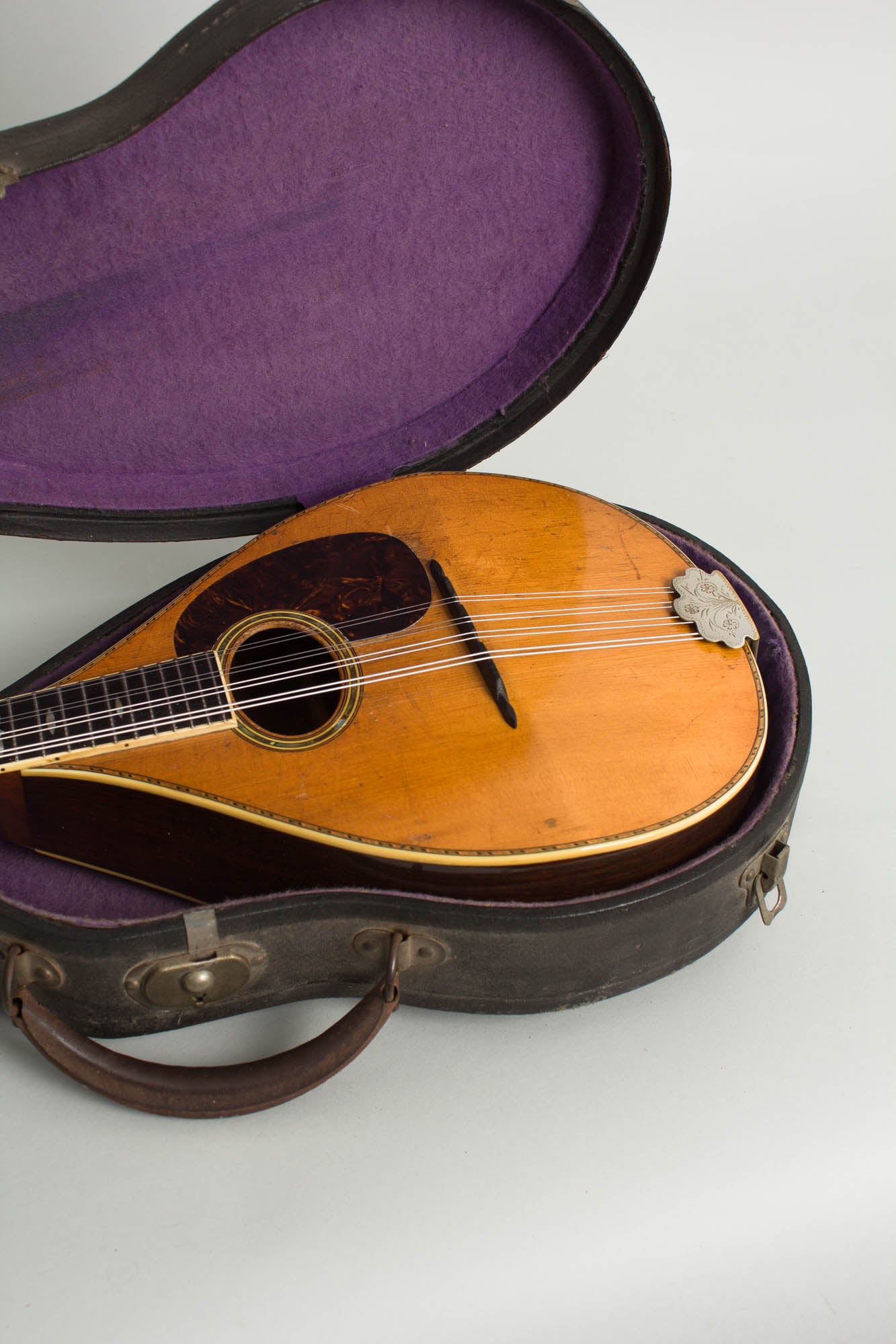 C. F. Martin Style C Flat Back Mandolin (1932)