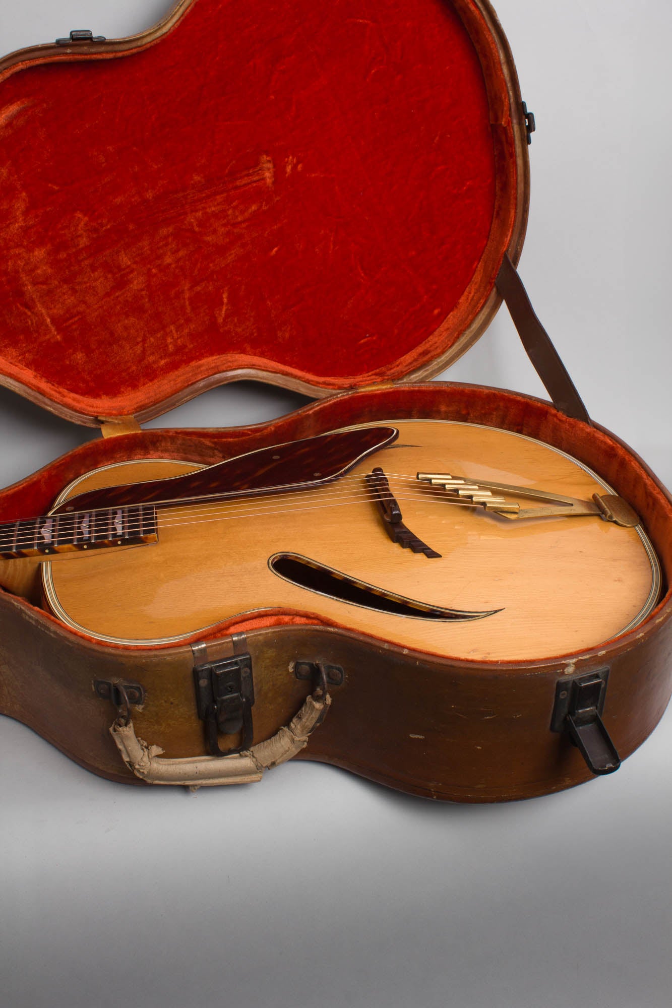 Gretsch Synchromatic 300 Arch Top Acoustic Guitar (1946)