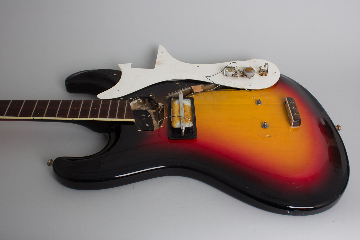 Mosrite Ventures Solid Body Electric Bass Guitar (1966)