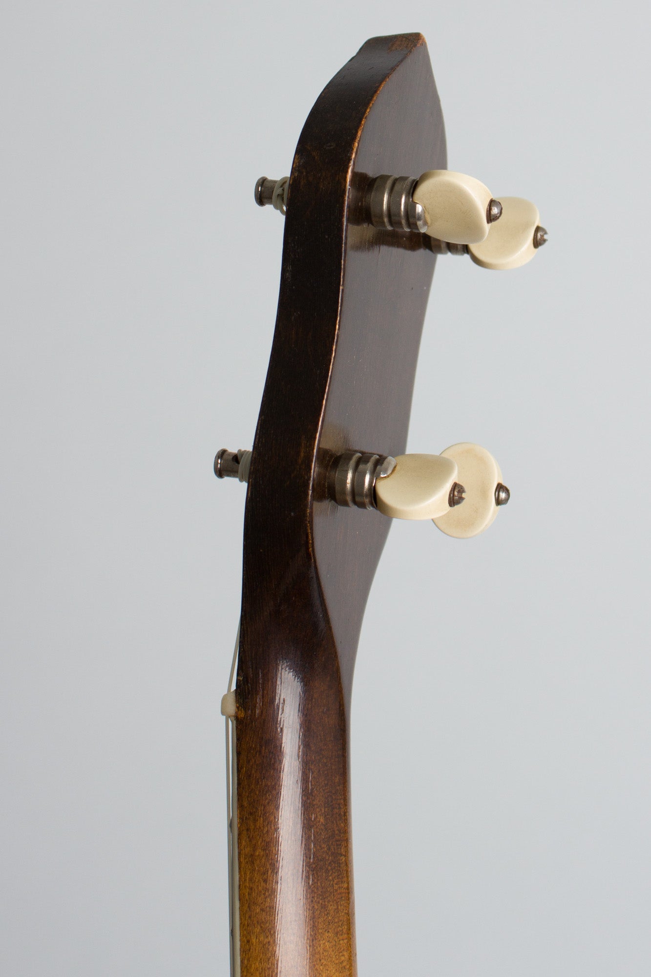Gibson UB-2 Banjo Ukulele (1928)