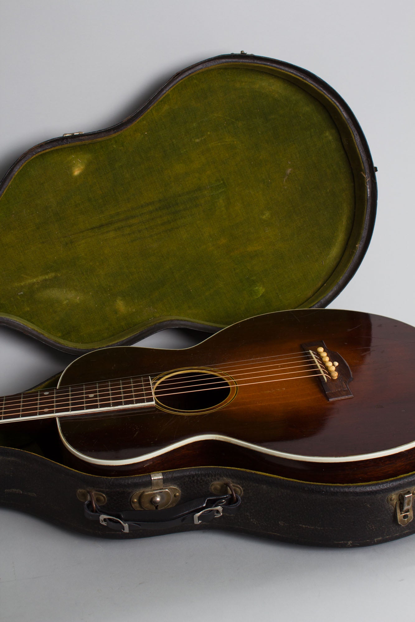 Gibson L-1 Flat Top Acoustic Guitar (1928)