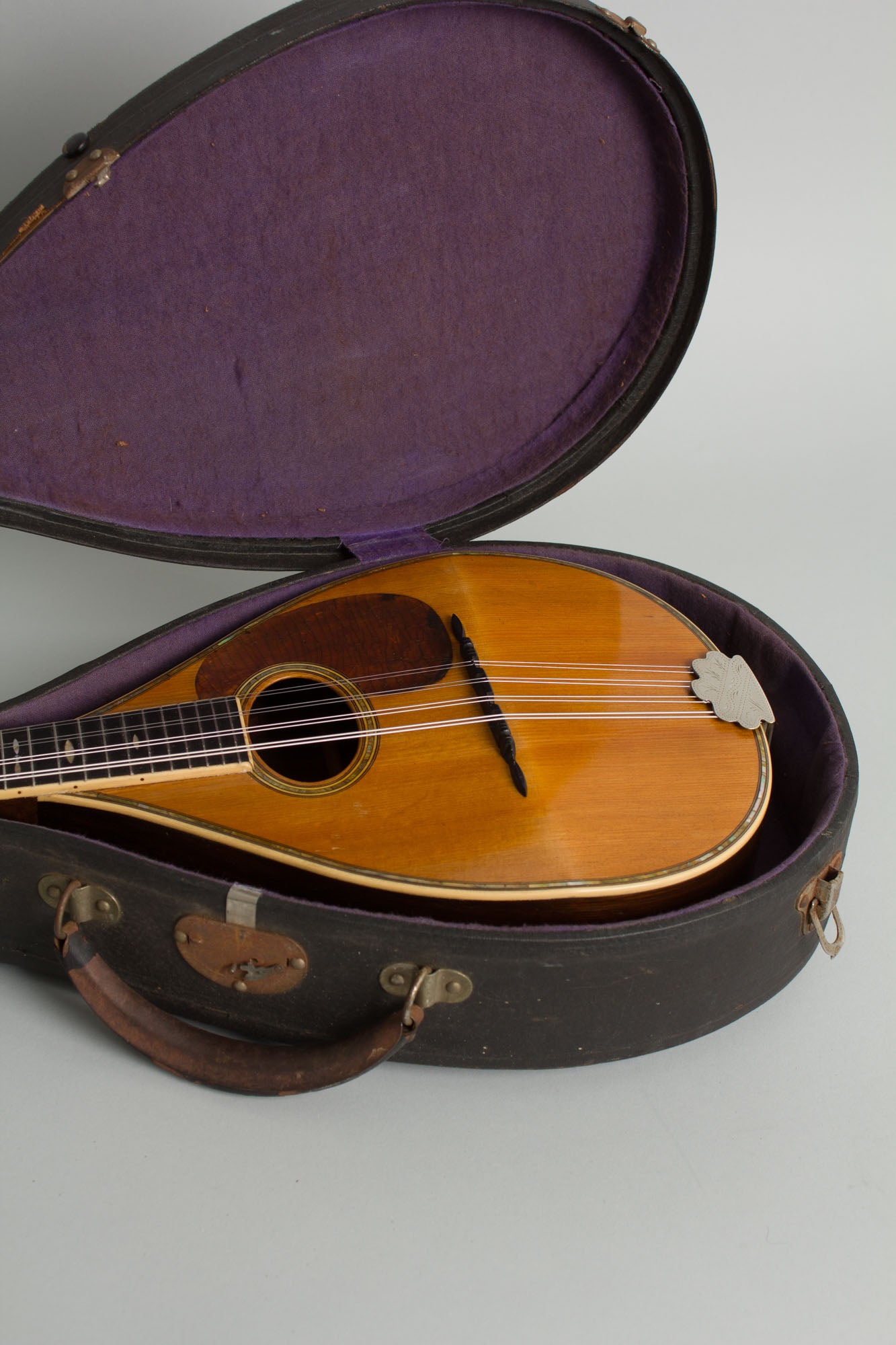 C. F. Martin Style C Flat Back Mandolin (1920)