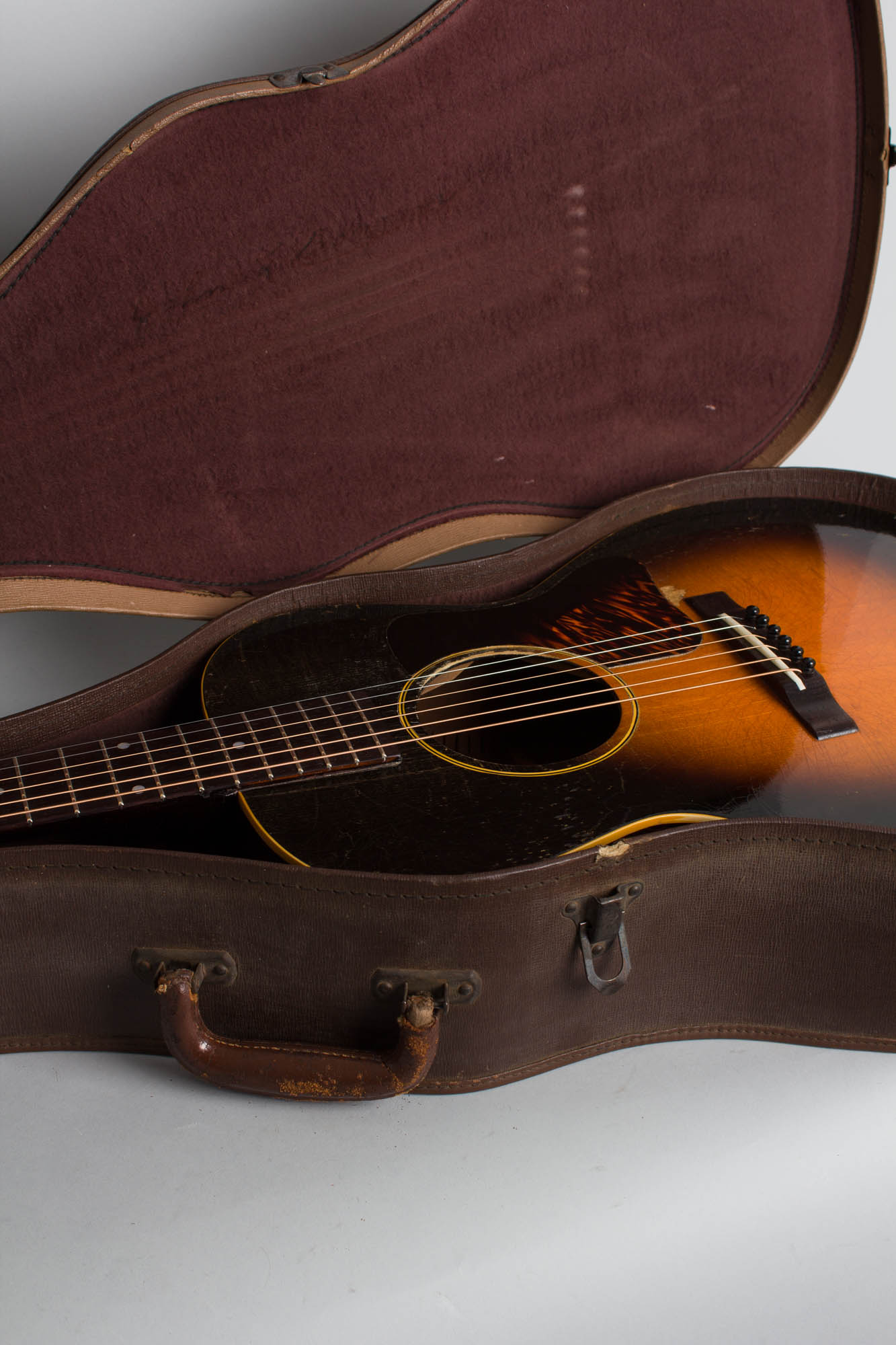 Gibson L-00 Flat Top Acoustic Guitar (1935)