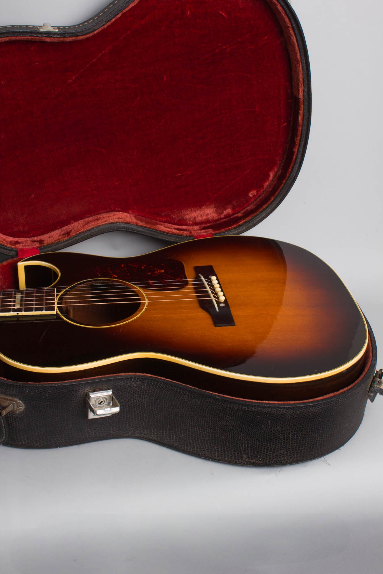Gibson CF-100 Flat Top Acoustic Guitar (1950)