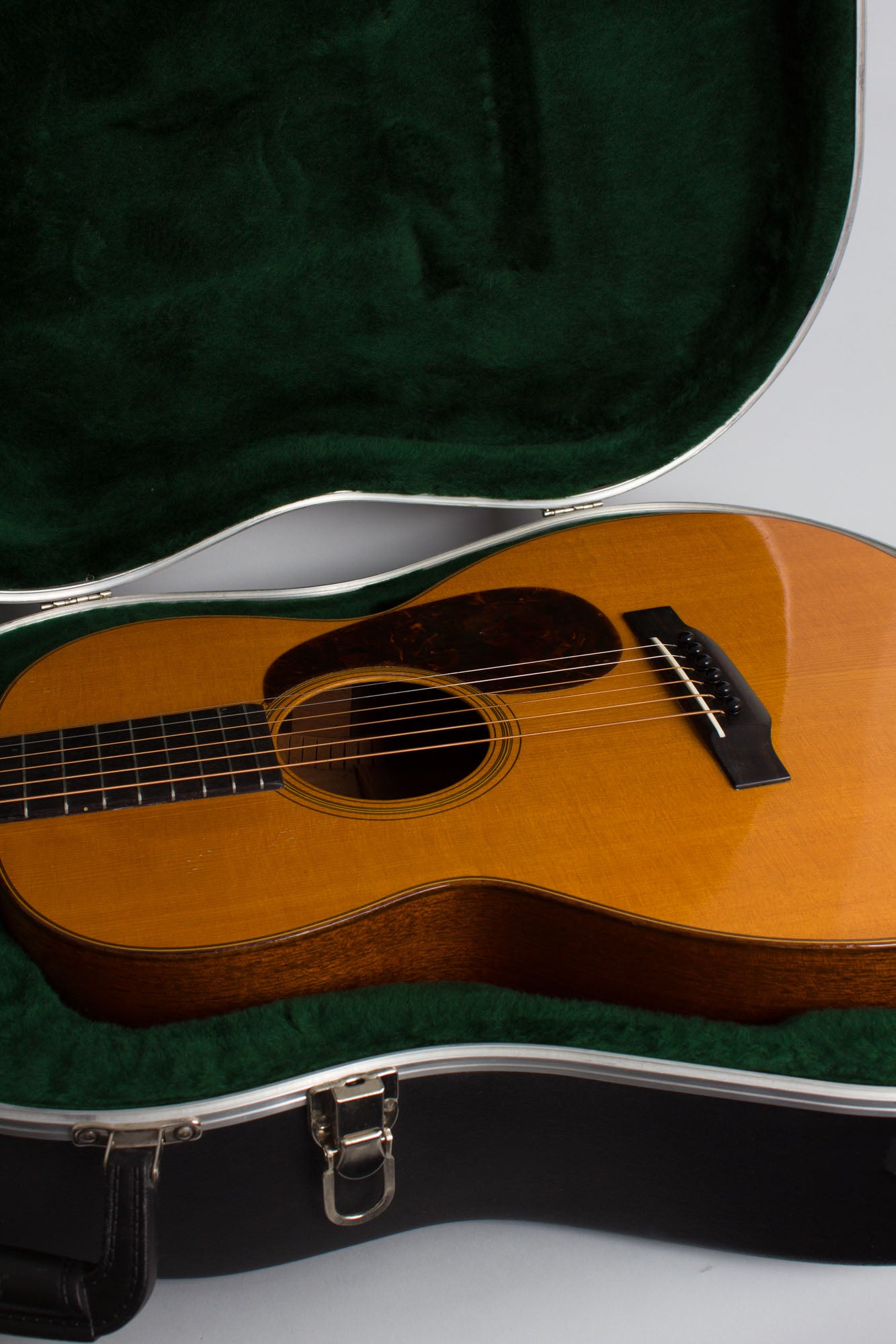 C. F. Martin 00-18 Flat Top Acoustic Guitar (1931)