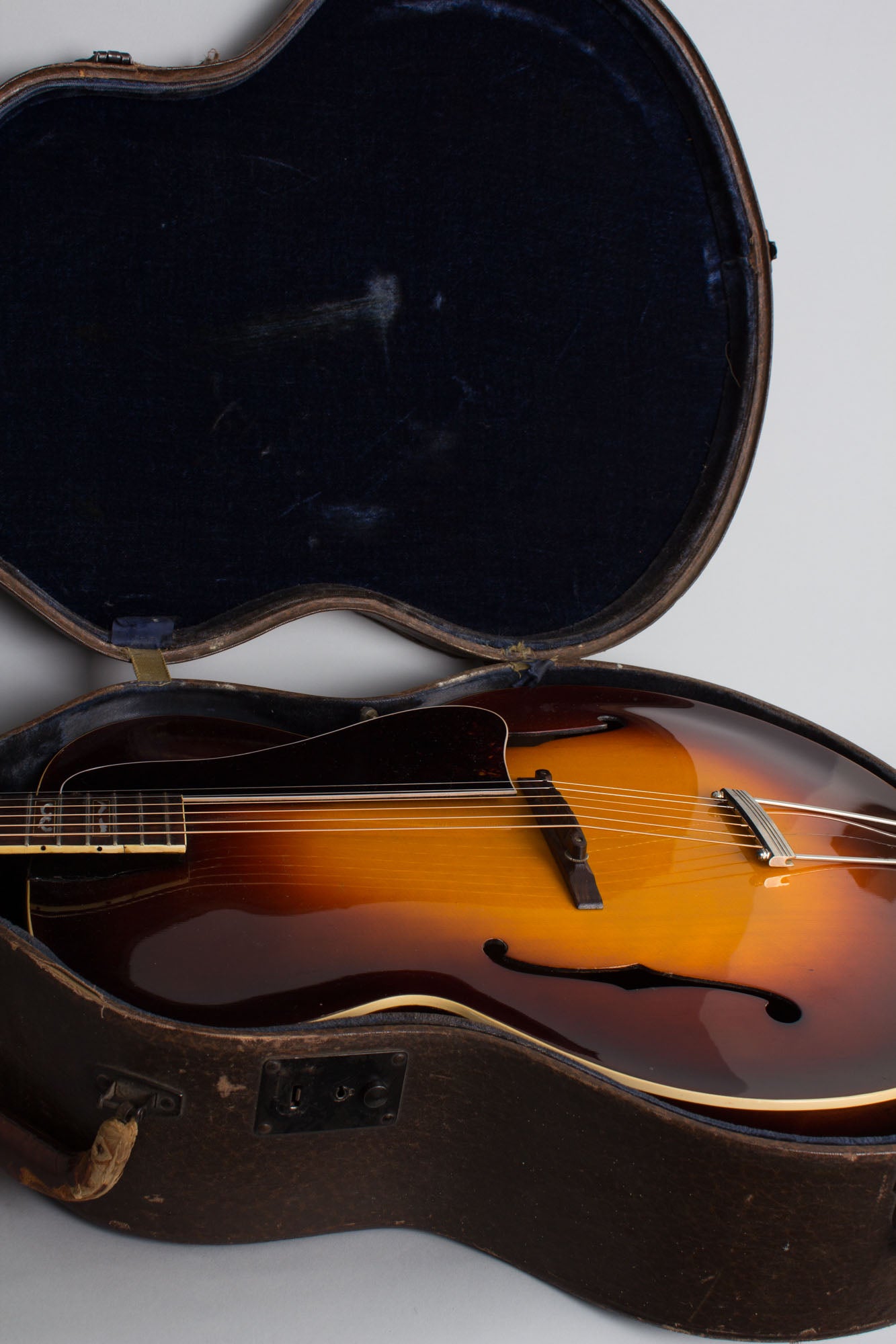 Gibson L-7 Arch Top Acoustic Guitar (1937)