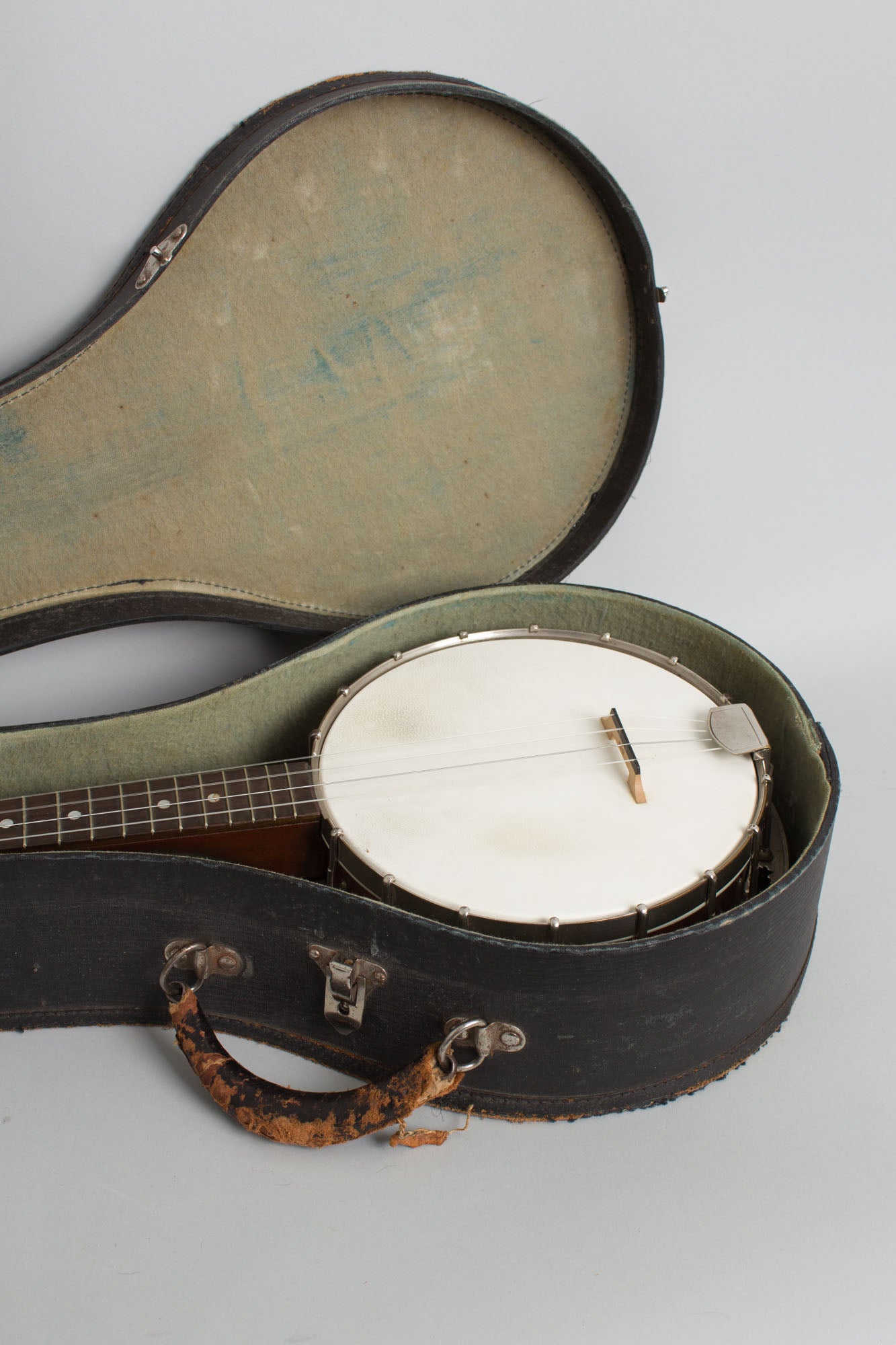Harmony Resonator and Flange Banjo Ukulele (1930)