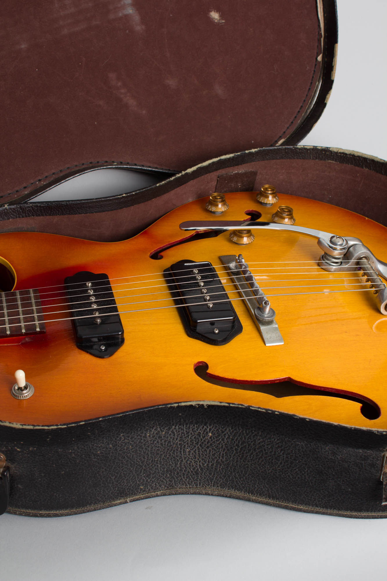 Gibson ES-125TDC Thinline Hollow Body Electric Guitar (1961)