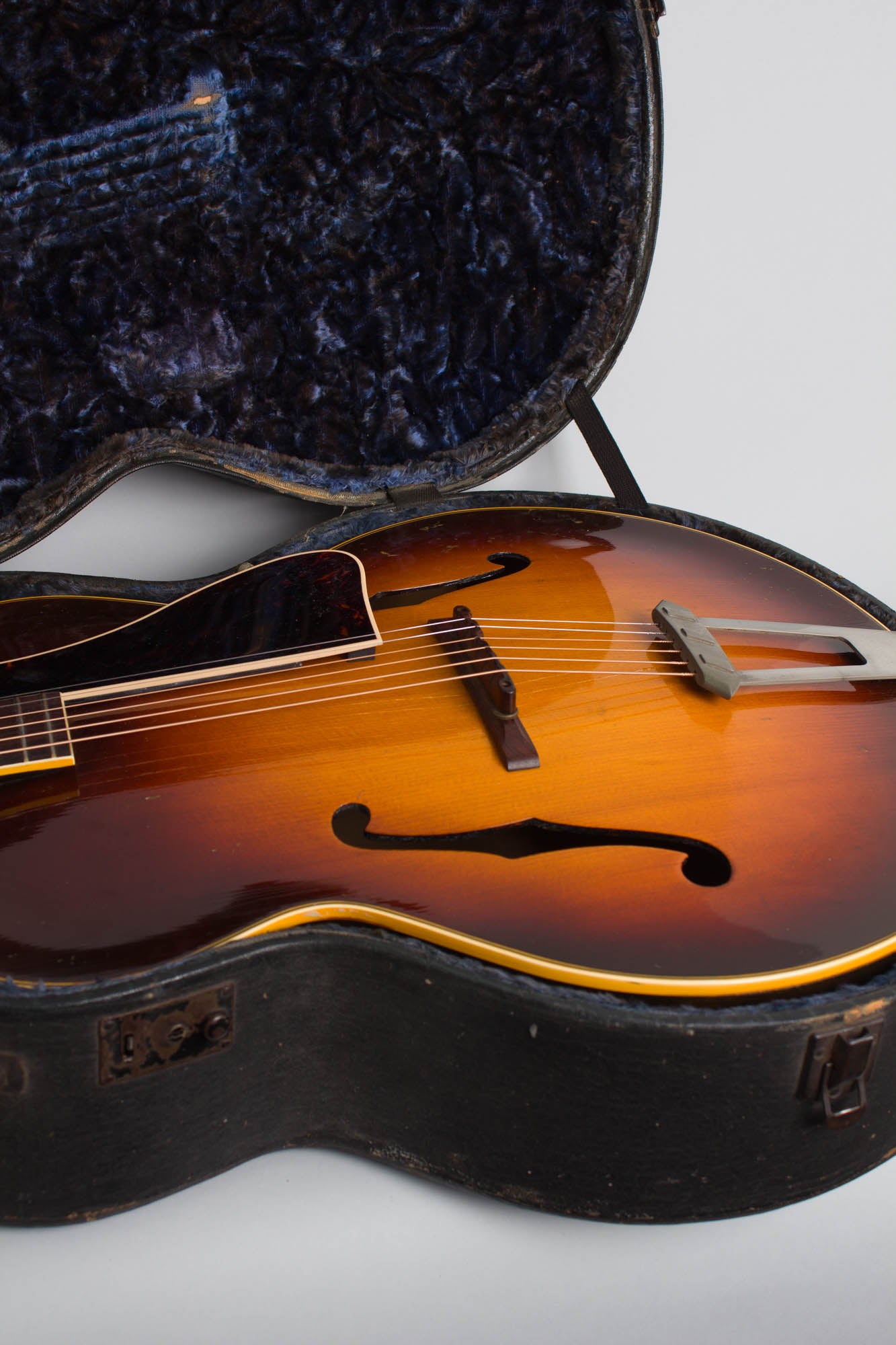 Gibson L-7 Arch Top Acoustic Guitar (1947)