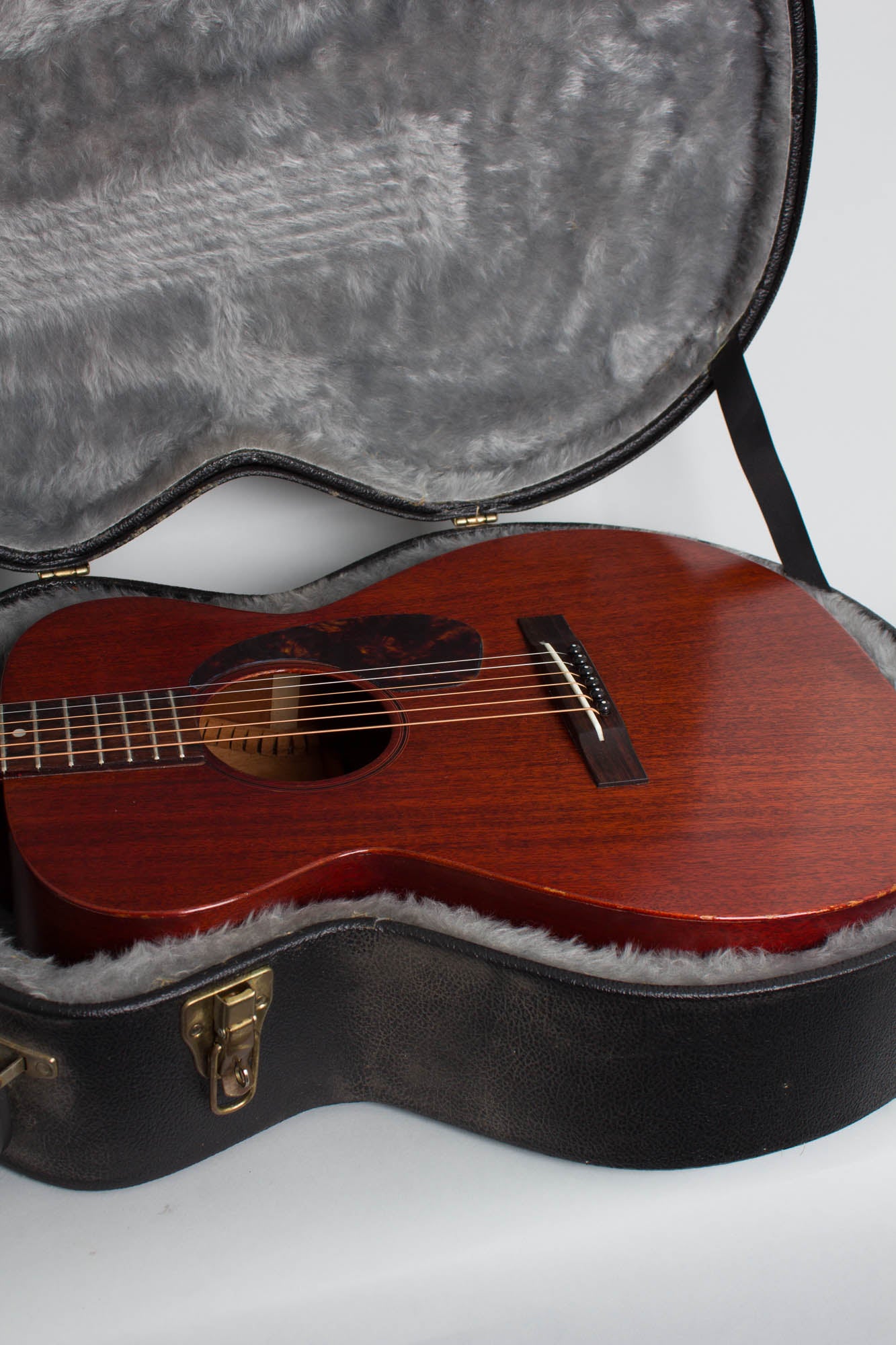 Guild M-20 Flat Top Acoustic Guitar (1965-6)
