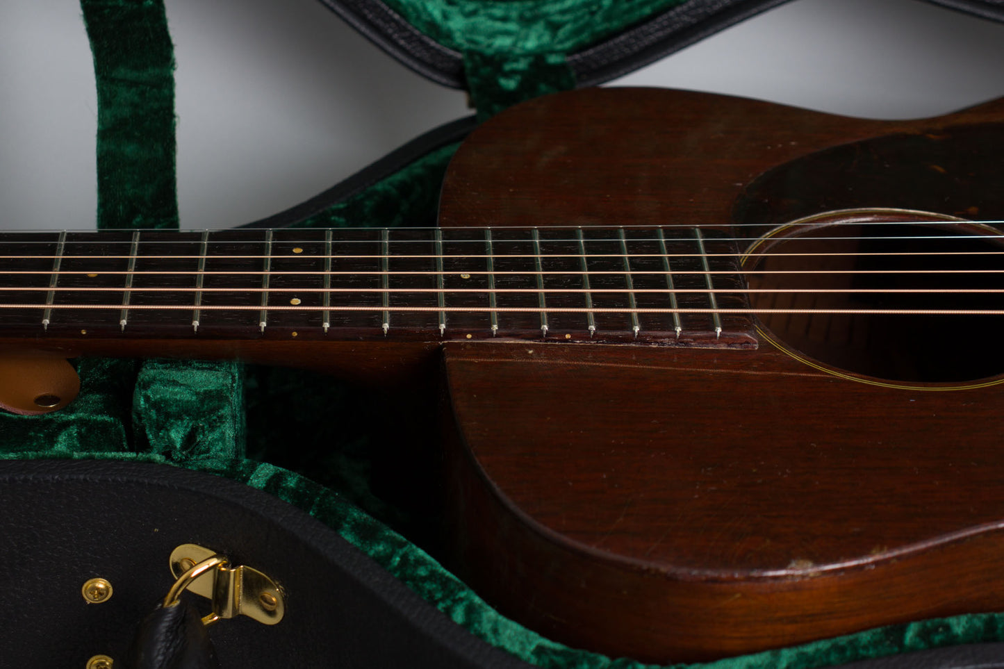C. F. Martin 00-17 Flat Top Acoustic Guitar (1938)